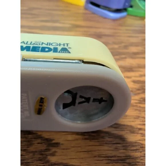 Set of 2 paper punches - Picture 4 of 4